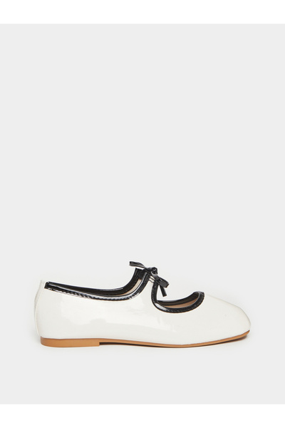 Styli Girls White Patent Ballerina Flats with Bow Detail