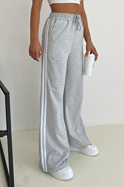 İlayda Toprak Çift Şeritli Gri Bol paça Oversıze Kalıp Eşofman Altı