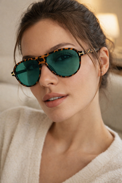 LUNOX Liva Unisex Leopard Green Glass Uv Protection Sunglasses