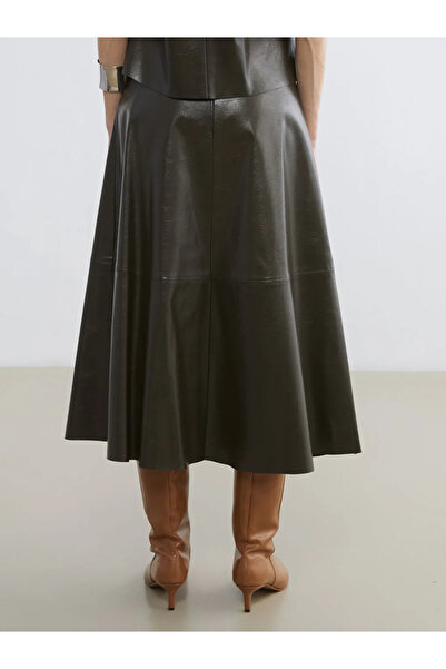 LC Waikiki Fusta A croială aspect de piele cu fermoar în talie