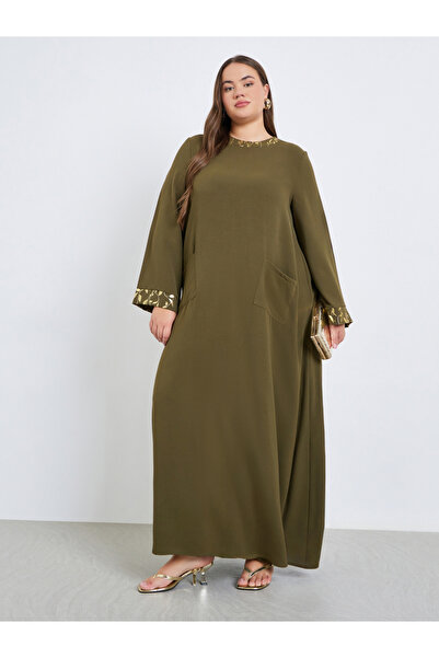 Styli Plus Size Foil Trim Jalabiya with Pocket