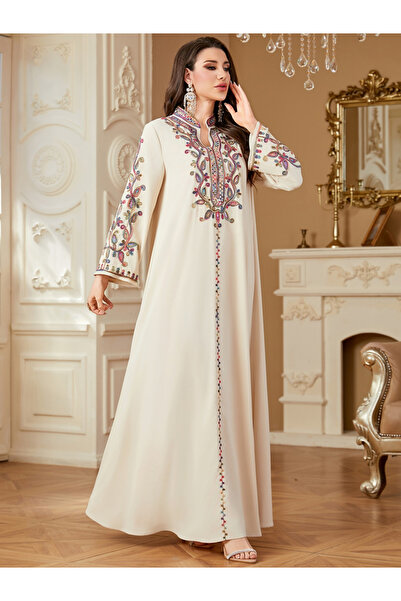 Take Two By Styli جلابية نسائية بأكمام طويلة مزينة بتفاصيل ترتر