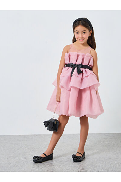 Take Two By Styli فستان بناتي وردي اللون مزين بفيونكة وطبقات مكشكشة