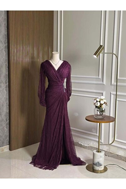 vanus fashion 6729-Long burgundy lace dress with an elegant and luxurious design