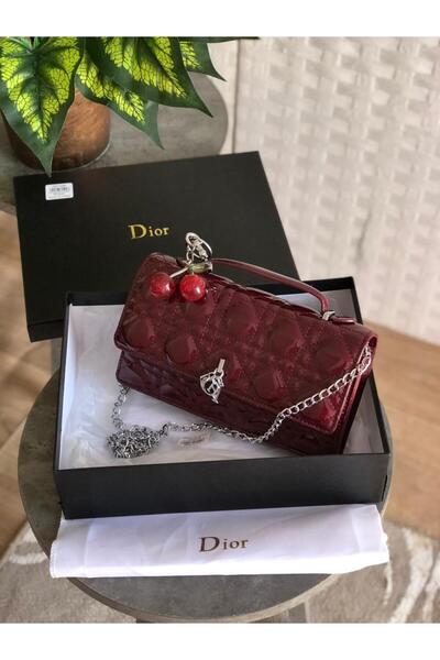 GGGG Bags with their accessories