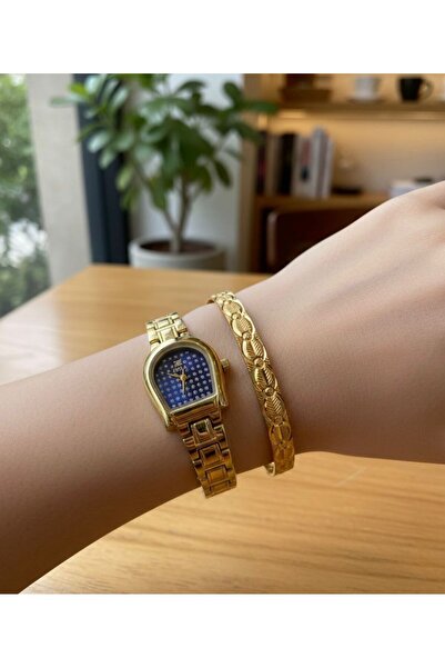 Ard Al Murooj Luxury women's watch with gold-plated bracelet