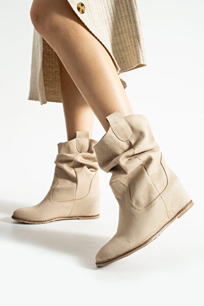 BeBeQ Store Casey Beige Suede Wedge Heeled Women's Boots