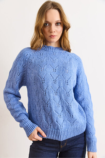 Olalook Women's Blue Lace-Like Knit Soft Textured Knitwear Sweater Kzk-19001053