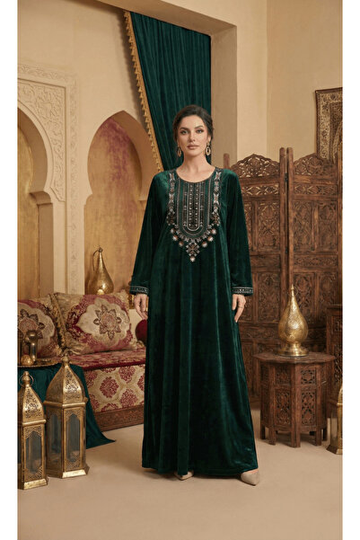 alqarat Royal Velvet Embroidered Kaftan