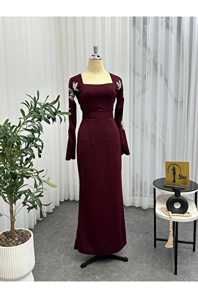 Gh3 Red evening dress