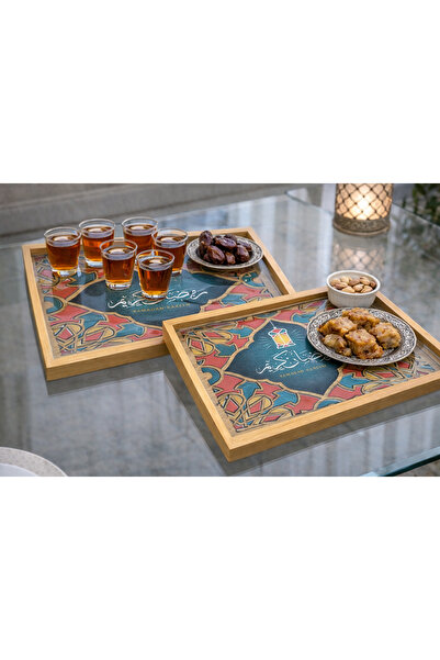 LUXURIOUS TRAY Elegant wooden tray set with a glass base – a taste that will ...