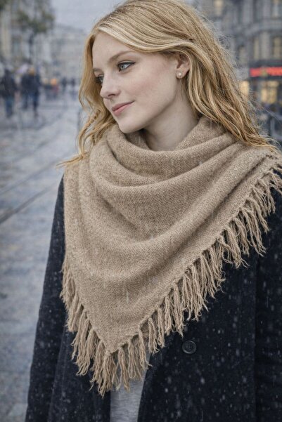 Axesoire S010 Püsküllü Viskose Kumaş Bej Üçgen Şal 80x180 cm