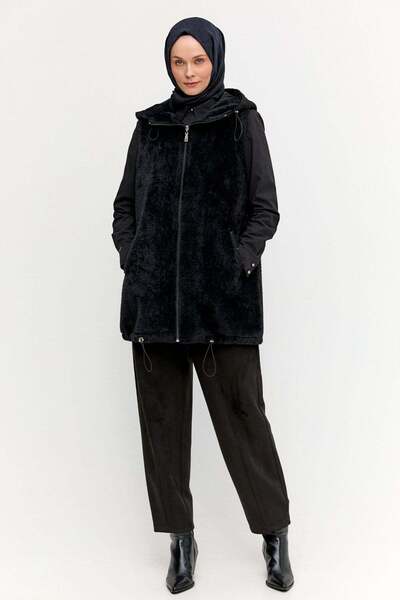 Setrms Tüvit Detaylı Peluş Yelek