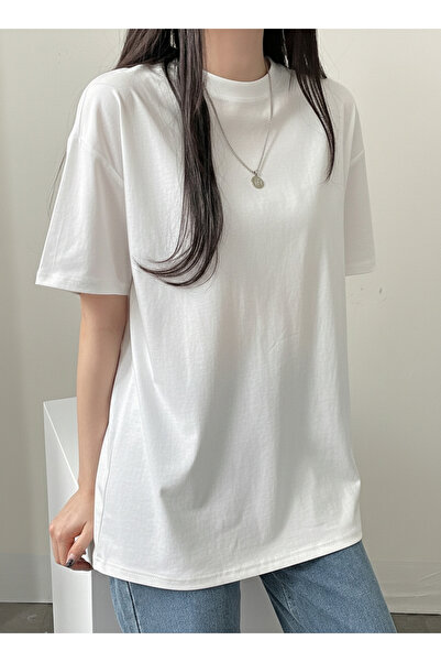 EYAX MODA ΓΥΝΑΙΚΕΙΟ ΒΑΣΙΚΟ ΜΠΛΟΥΖΑΚΙ ΜΕ ΛΑΜΠΕΡΗ ΛΑΞΗ ΣΤΟΝ ΛΑΔΗ