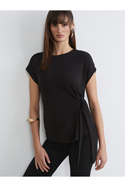 LC Waikiki Özmarka Νέα Σεζόν Μπλούζα με λαιμόκοψη ποδηλάτου και κορδόνι περίσ...