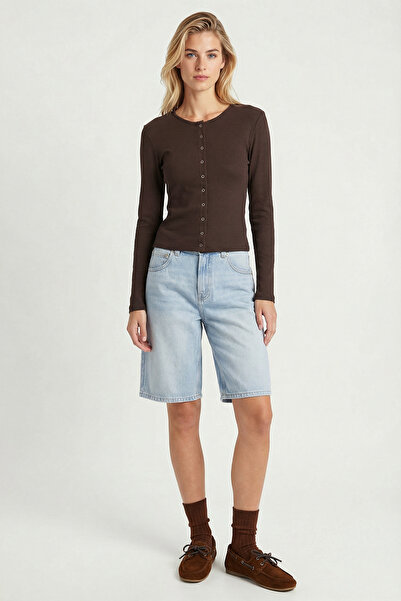 Lovelyİstanbul Bluză cu nasturi material reiat din material subțire LMC0086 MARO