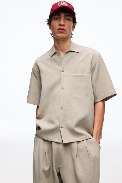 Bershka Kısa kollu boxy fit tailored fit gömlek