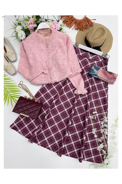 YEDİLALE Carnation Knitwear Cardigan Plaid Flared Skirt Two-Piece Set [Cardig...