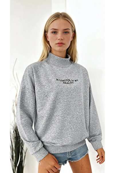 Cool & Sexy Women's Mock Neck Oversized Sweatshirt Text Printed