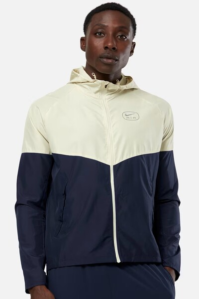 Nike Water Resistant Packable Hoodie Jacket Men's Hooded Jacket That Can Be U...