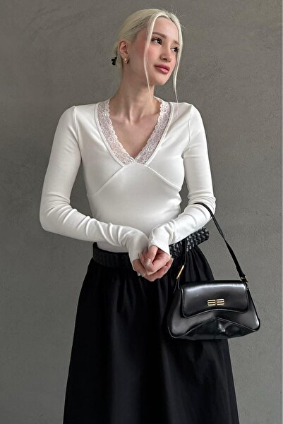 Seeh White V-Neck Lace Women's Blouse Sh347