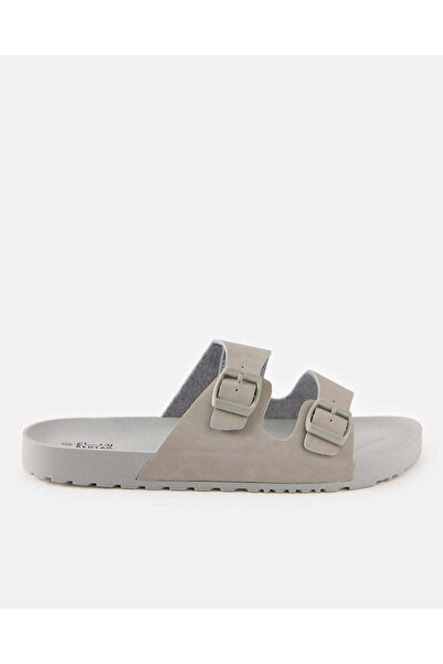 REDTAG حذاء رجالي رمادي اللون بإبزيم