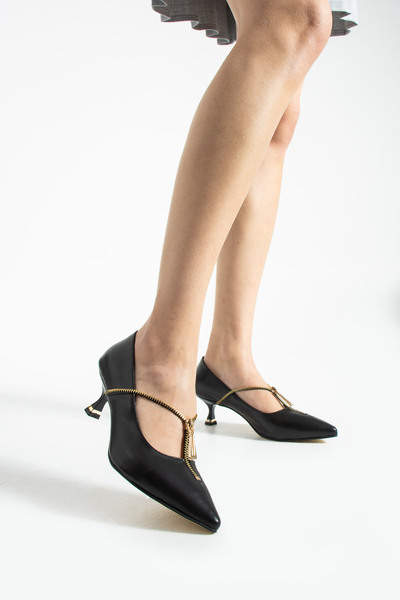 BERFONA Sofia Black Zipper Detailed 5 cm Heeled Stiletto
