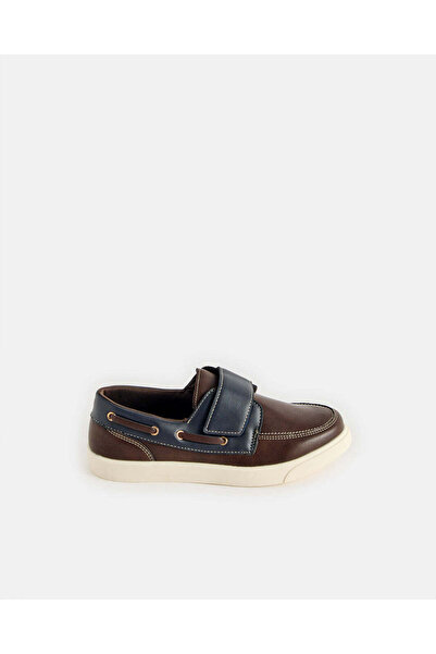 REDTAG Senior Boys Brown Textured Loafer Shoes