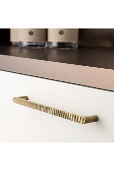 System 4735 Modern Tırtıklı Kulp Antik Renk 320 mm (iki delik arası mesafe)