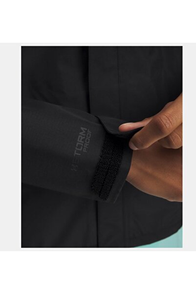 Under Armour Kadın UA Cloudstrike Yağmurluk 6009571-001