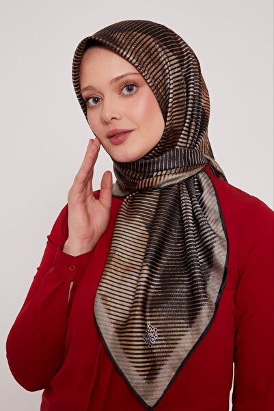 Levidor Geometric Striped Pattern Sparkling Crystal Scarf