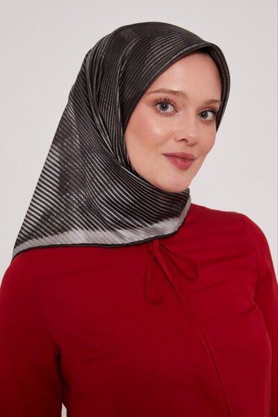 Levidor Geometric Striped Pattern Sparkling Crystal Scarf