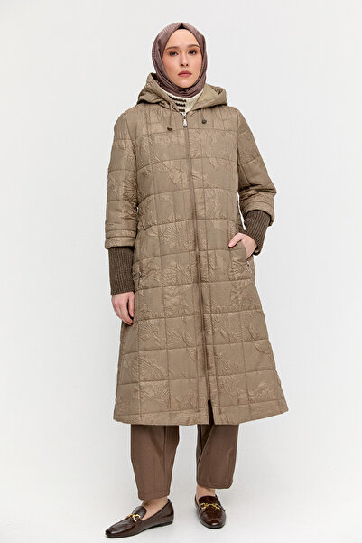 Setrms Kapüşonlu Çiçek Desenli Kapitone Kaban