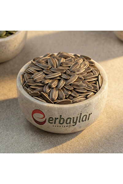 ERBAYLAR KURUYEMİŞ Erbaylar Siyah Ayçekirdeği Çiğ - 250 Gr