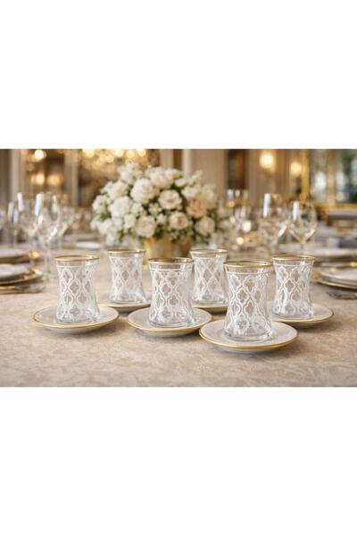 kısmet kristal 6-Person 12-Piece Tea Set with Gilt Detailing and Stylish Design