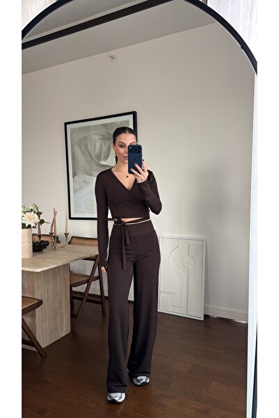 sinemkivanc co بأزرار على الجهتين طقم تريكو مزدوج مع تفاصيل الترابط