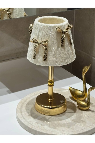 Maison Avf Leopar Fiyonk Detaylı Kadife Kablosuz Şarjlı Masa Lambası - Alt Uz...