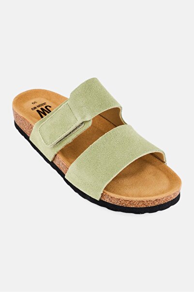 JASON WU صندل نسائي من الفلين بإغلاق فيلكرو، لون زيتوني فاتح