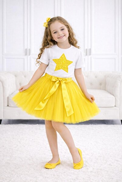 Kuraff Giyim 23 April Girl's Printed T-Shirt & Tutu Skirt Set