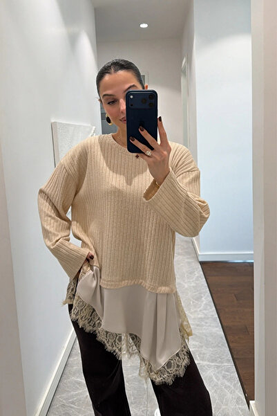 SHILSEE BEUTİQUE Women's Satin Detailled Tricot Blouse with Lace Bottom Cream