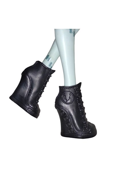 Miniso رقم 23: مجموعة نادرة من أحذية الدمى الوحشية، صنادل، أحذية طويلة، قطع غ...