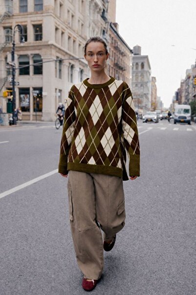 HAKKE Kadın Oversıze Ekose Desen Yumuşak Triko KAZAK