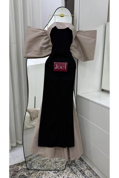 Angelinaa Darina's dress