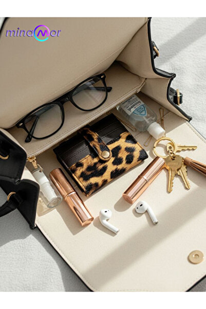 Minamor Women's Wallet with Text Pattern