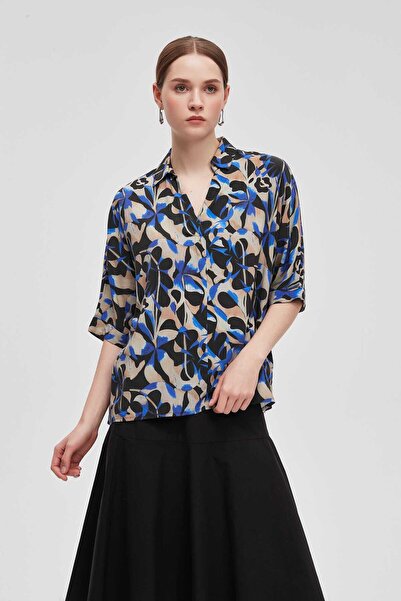 Livia Plain Half Sleeve Patterned Waist Top