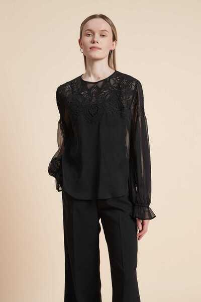 Yola Plain Long Waist Top