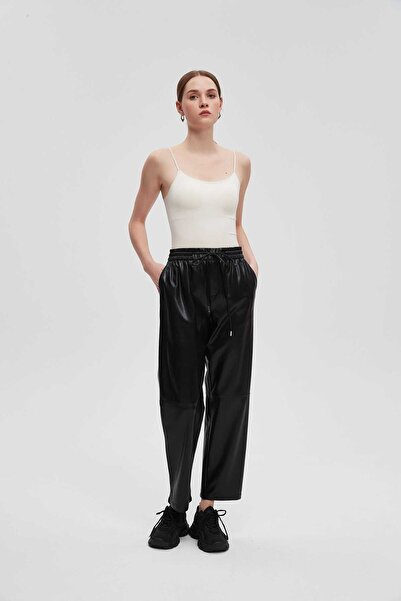 Livia Comfortable Plain Leather Pants