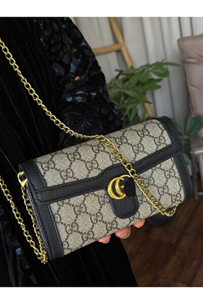 Generic High-quality shoulder bag with accessories