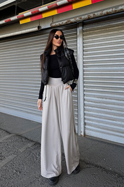 bacc Beige Flared Ultra Soft Fabric Trousers Bcdf-25P0003