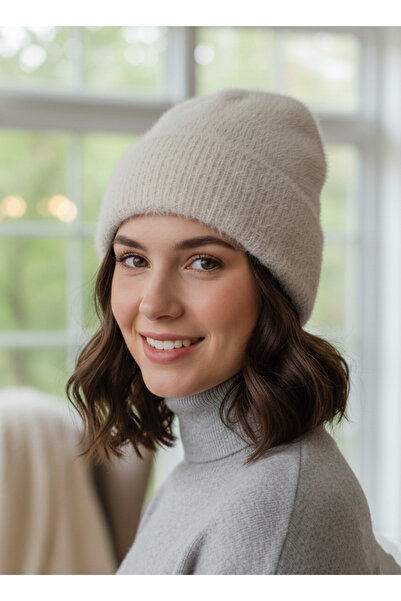 derikem Women's Furry Soft Plush Beanie